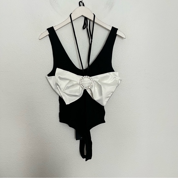 NEW Revolve NBD Cella Bodysuit Black & Ivory Bow Halter Tank Top Size Small NWT - Picture 4 of 11